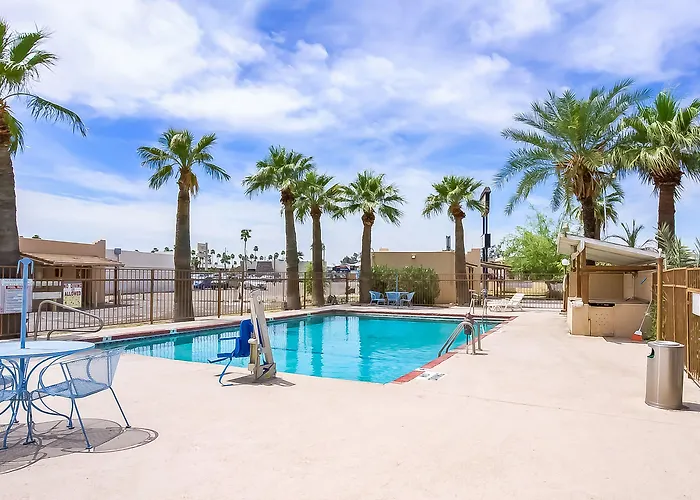 Hotel Oyo Az - I-8 Us-95